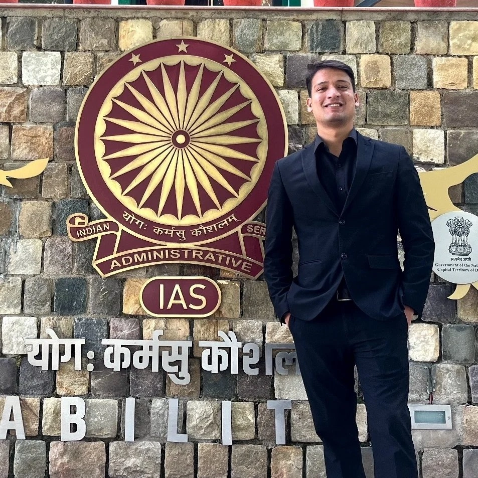 Prateek Jain Ias