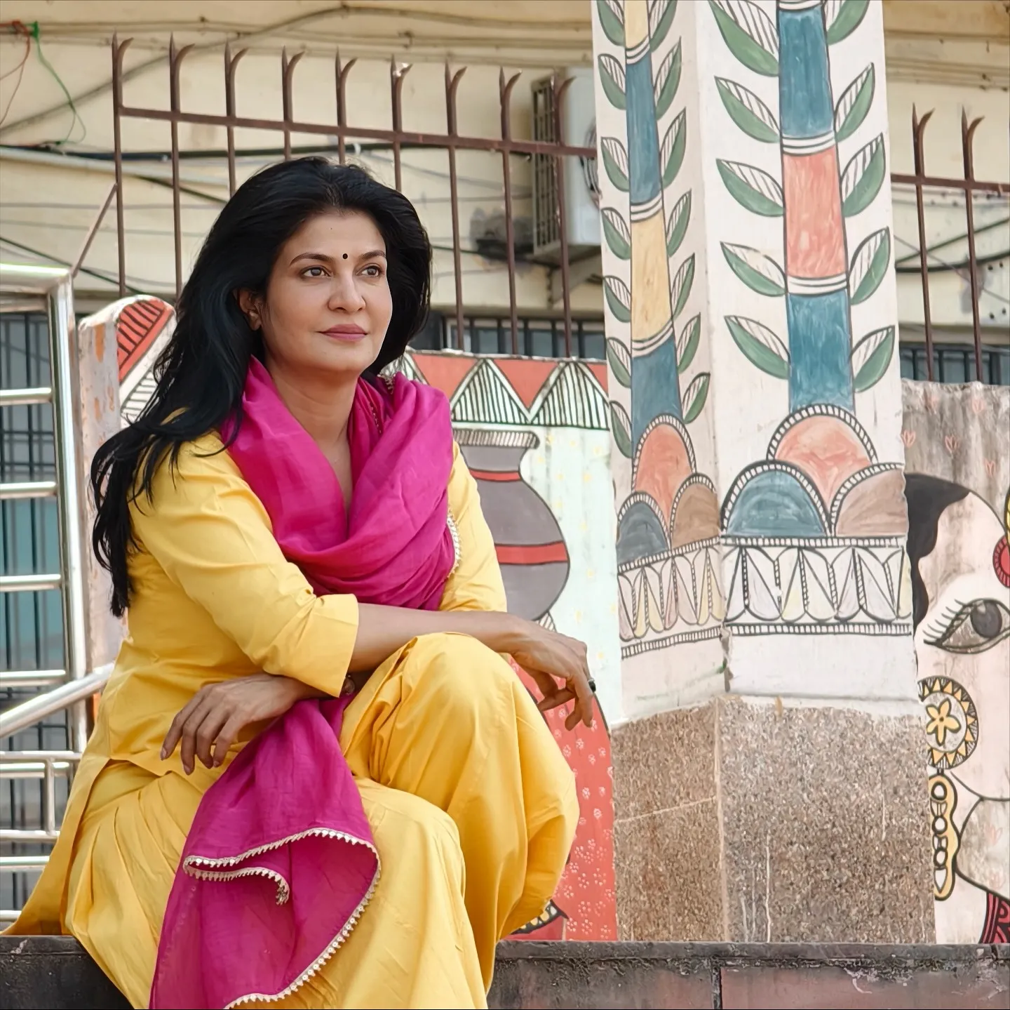 Anjana Om Kashyap Education