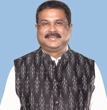 Dharmendra Pradhan Iiser Meeting