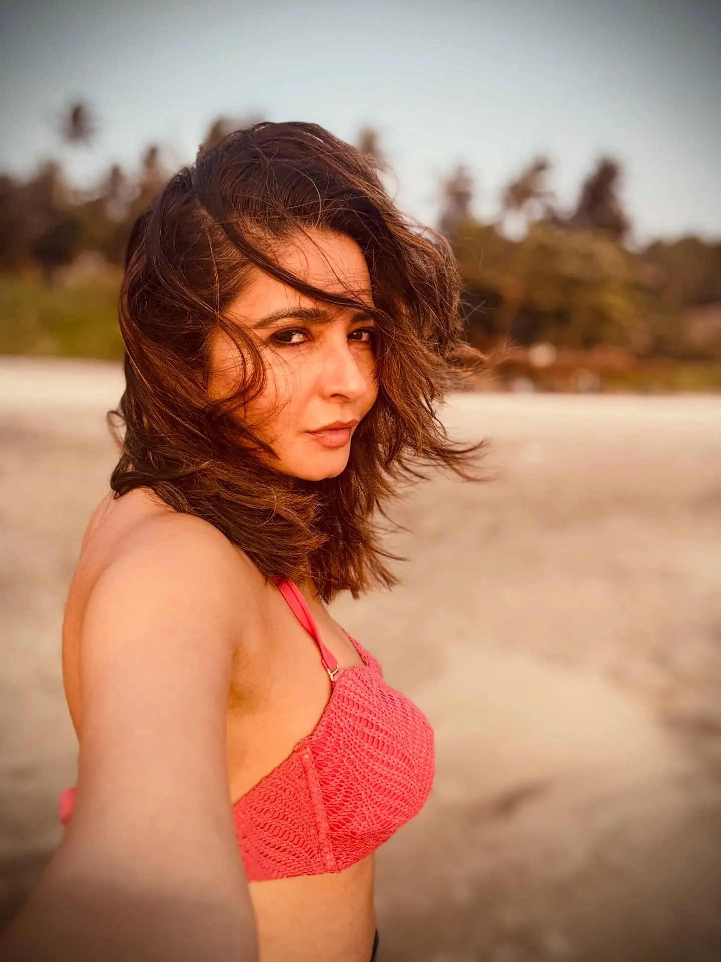 Shonali Nagrani (Shonalinagrani) Latest