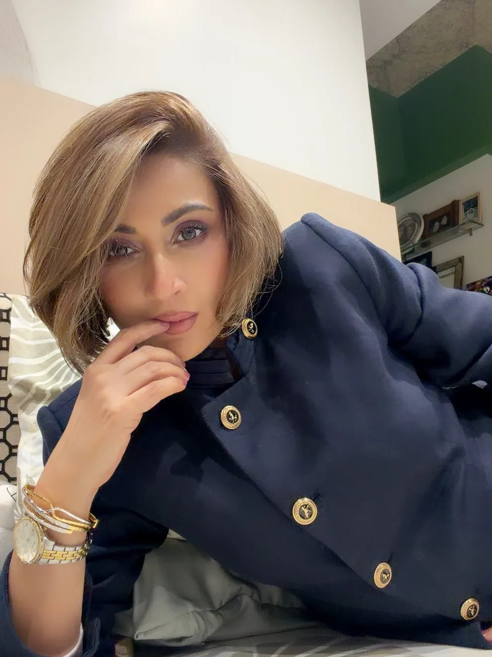 Urvashi Dholakia Son Age