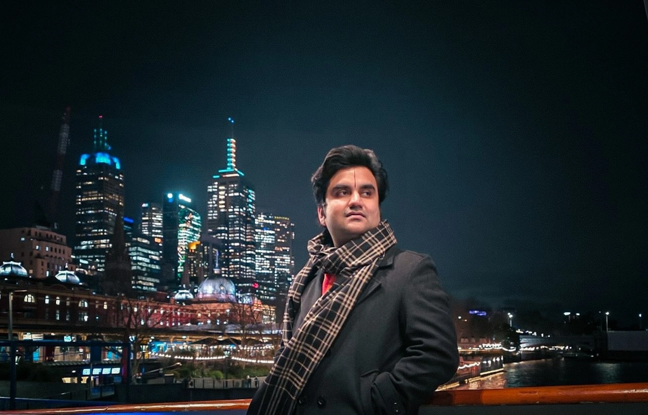 Indresh Upadhyay Net Worth